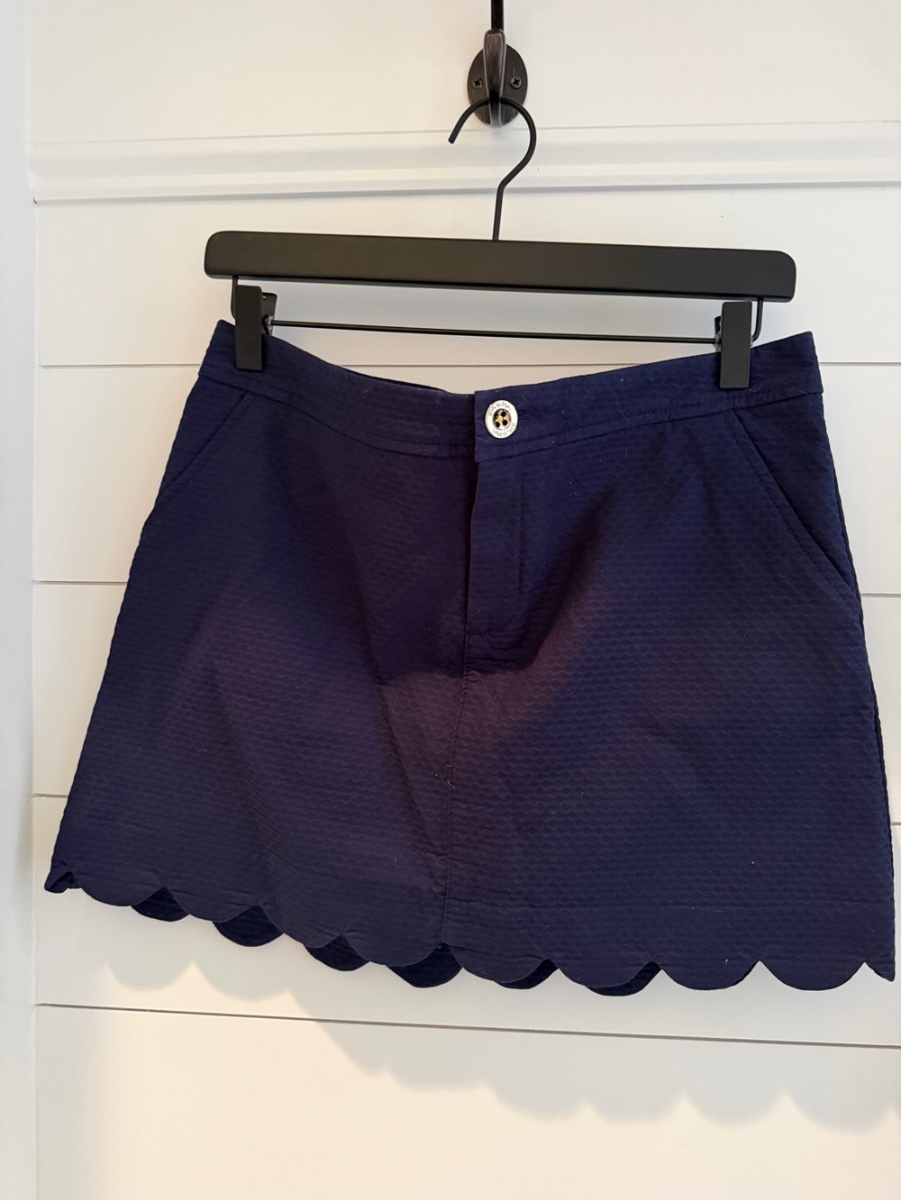 Lilly Pulitzer Navy Scallop Hem Skort
